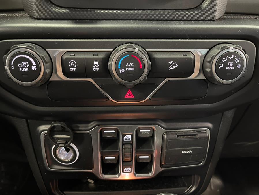 2019 Jeep Wrangler Unlimited Sport S 4x4, available for sale in Inwood, New York | 5 Towns Drive. Inwood, New York 2019 Jeep Wrangler Unlimited Sport S 4x4, available for sale in Inwood, New York | 5 Towns Drive. Inwood, New York