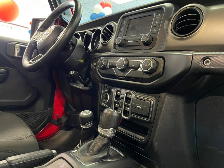 2019 Jeep Wrangler Unlimited Sport S 4x4, available for sale in Inwood, New York | 5 Towns Drive. Inwood, New York 2019 Jeep Wrangler Unlimited Sport S 4x4, available for sale in Inwood, New York | 5 Towns Drive. Inwood, New York