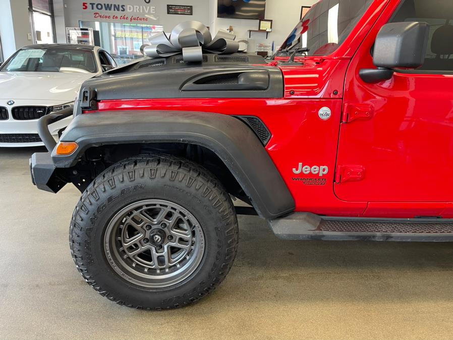2019 Jeep Wrangler Unlimited Sport S 4x4, available for sale in Inwood, New York | 5 Towns Drive. Inwood, New York 2019 Jeep Wrangler Unlimited Sport S 4x4, available for sale in Inwood, New York | 5 Towns Drive. Inwood, New York