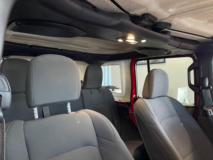 2019 Jeep Wrangler Unlimited Sport S 4x4, available for sale in Inwood, New York | 5 Towns Drive. Inwood, New York 2019 Jeep Wrangler Unlimited Sport S 4x4, available for sale in Inwood, New York | 5 Towns Drive. Inwood, New York