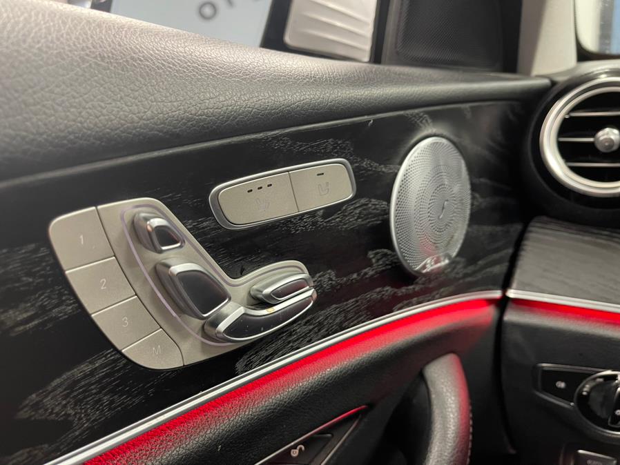 Used Mercedes-Benz E-Class E 300 RWD Sedan 2018 | 5 Towns Drive. Inwood, New York Used Mercedes-Benz E-Class E 300 RWD Sedan 2018 | 5 Towns Drive. Inwood, New York