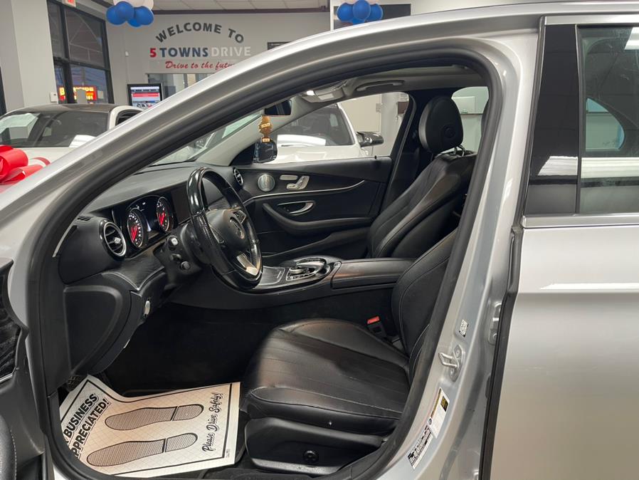 Used Mercedes-Benz E-Class E 300 RWD Sedan 2018 | 5 Towns Drive. Inwood, New York Used Mercedes-Benz E-Class E 300 RWD Sedan 2018 | 5 Towns Drive. Inwood, New York