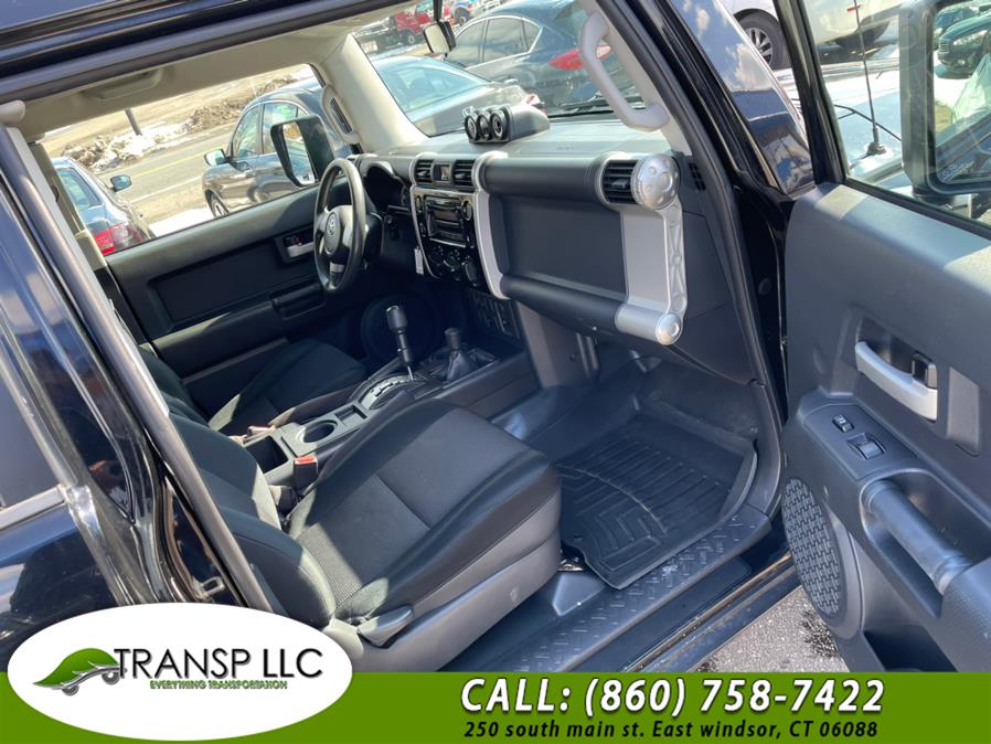 Used Toyota FJ Cruiser 4WD 4dr Auto (Natl) 2008 | Trans P LLC. East Windsor, Connecticut Used Toyota FJ Cruiser 4WD 4dr Auto (Natl) 2008 | Trans P LLC. East Windsor, Connecticut