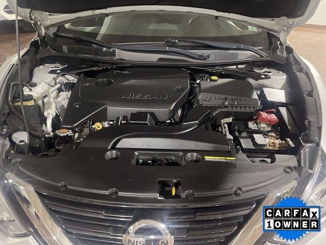 Used Nissan Altima 2.5 SV 2018 | Luxury Automotive Club. Woodside, New York Used Nissan Altima 2.5 SV 2018 | Luxury Automotive Club. Woodside, New York