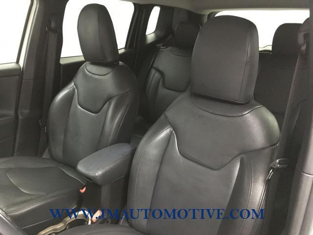 2015 Jeep Renegade 4WD 4dr Latitude, available for sale in Naugatuck, Connecticut | J&M Automotive Sls&Svc LLC. Naugatuck, Connecticut 2015 Jeep Renegade 4WD 4dr Latitude, available for sale in Naugatuck, Connecticut | J&M Automotive Sls&Svc LLC. Naugatuck, Connecticut