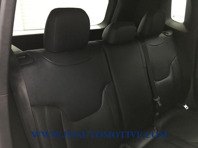 2015 Jeep Renegade 4WD 4dr Latitude, available for sale in Naugatuck, Connecticut | J&M Automotive Sls&Svc LLC. Naugatuck, Connecticut 2015 Jeep Renegade 4WD 4dr Latitude, available for sale in Naugatuck, Connecticut | J&M Automotive Sls&Svc LLC. Naugatuck, Connecticut