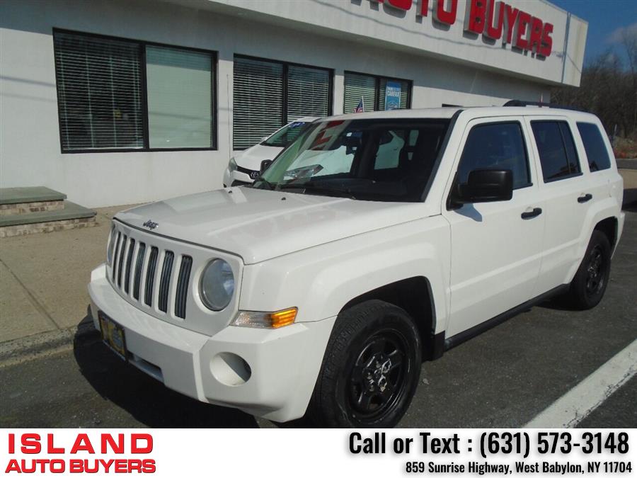 2008 Jeep Patriot Sport 4x4 4dr SUV w/CJ1 Side Airbag Package, available for sale in West Babylon, New York | Island Auto Buyers. West Babylon, New York 2008 Jeep Patriot Sport 4x4 4dr SUV w/CJ1 Side Airbag Package, available for sale in West Babylon, New York | Island Auto Buyers. West Babylon, New York