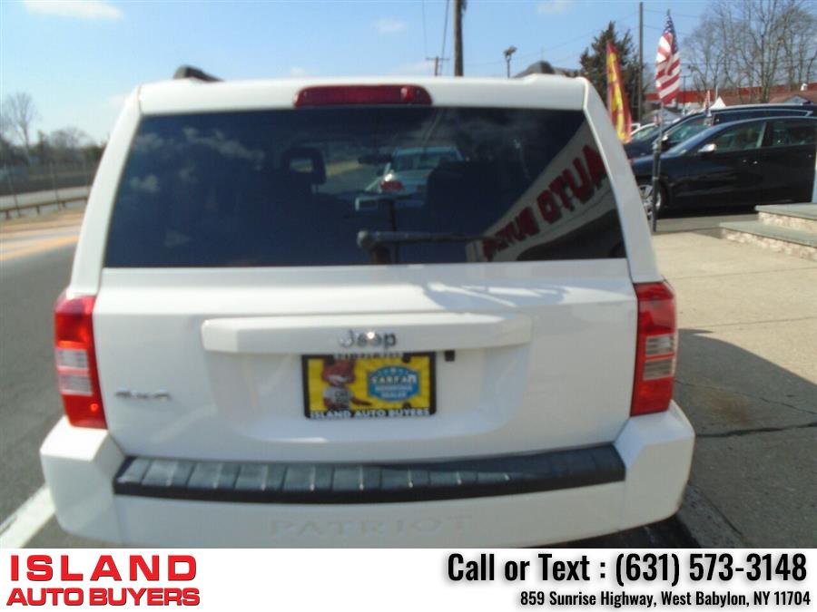2008 Jeep Patriot Sport 4x4 4dr SUV w/CJ1 Side Airbag Package, available for sale in West Babylon, New York | Island Auto Buyers. West Babylon, New York 2008 Jeep Patriot Sport 4x4 4dr SUV w/CJ1 Side Airbag Package, available for sale in West Babylon, New York | Island Auto Buyers. West Babylon, New York