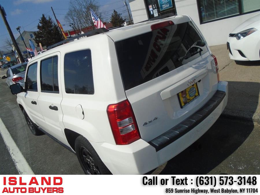 2008 Jeep Patriot Sport 4x4 4dr SUV w/CJ1 Side Airbag Package, available for sale in West Babylon, New York | Island Auto Buyers. West Babylon, New York 2008 Jeep Patriot Sport 4x4 4dr SUV w/CJ1 Side Airbag Package, available for sale in West Babylon, New York | Island Auto Buyers. West Babylon, New York