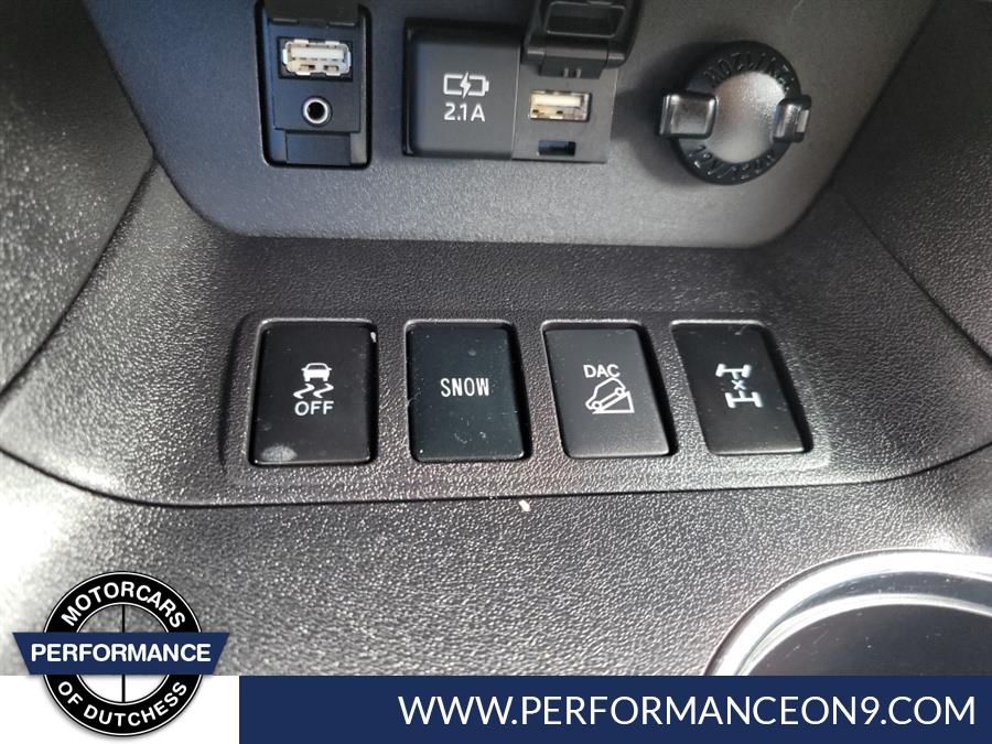 2019 Toyota Highlander XLE V6 AWD (Natl), available for sale in Wappingers Falls, New York | Performance Motor Cars. Wappingers Falls, New York 2019 Toyota Highlander XLE V6 AWD (Natl), available for sale in Wappingers Falls, New York | Performance Motor Cars. Wappingers Falls, New York