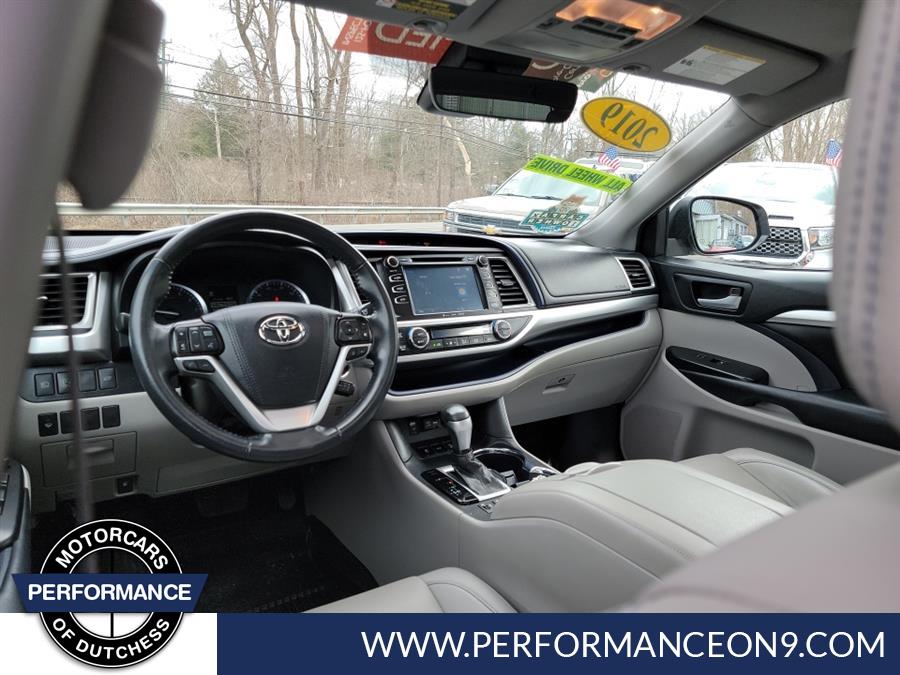 2019 Toyota Highlander XLE V6 AWD (Natl), available for sale in Wappingers Falls, New York | Performance Motor Cars. Wappingers Falls, New York 2019 Toyota Highlander XLE V6 AWD (Natl), available for sale in Wappingers Falls, New York | Performance Motor Cars. Wappingers Falls, New York