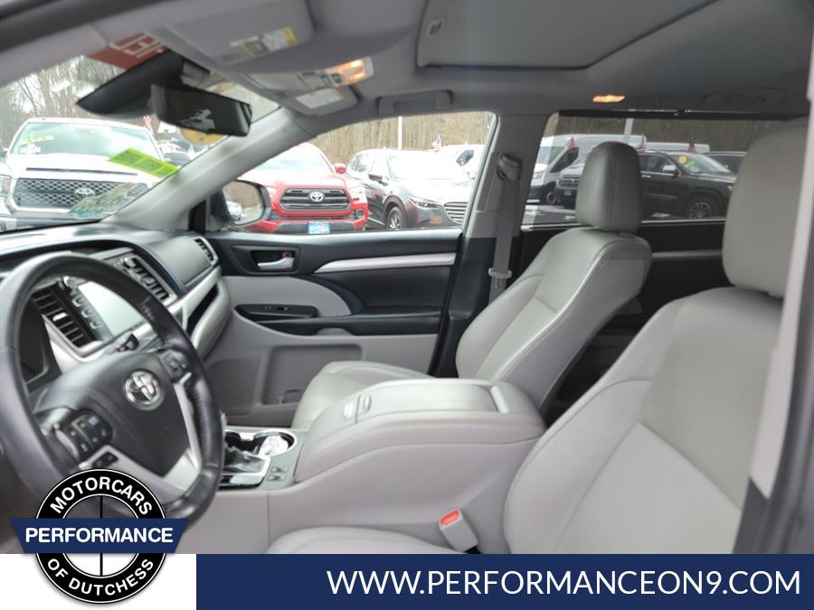 2019 Toyota Highlander XLE V6 AWD (Natl), available for sale in Wappingers Falls, New York | Performance Motor Cars. Wappingers Falls, New York 2019 Toyota Highlander XLE V6 AWD (Natl), available for sale in Wappingers Falls, New York | Performance Motor Cars. Wappingers Falls, New York