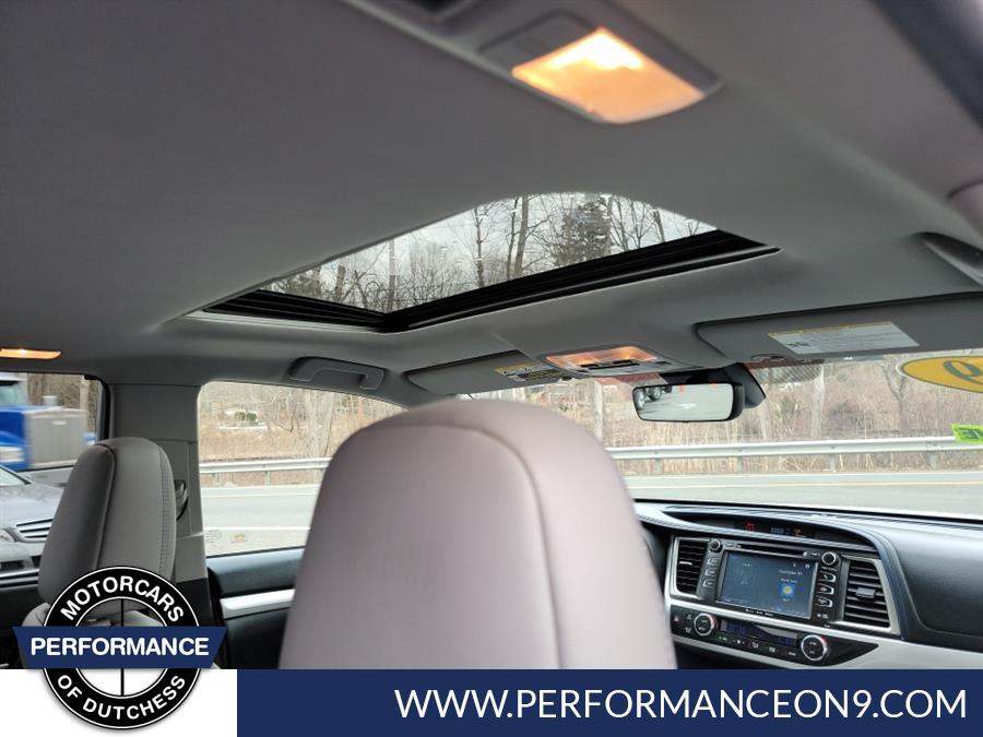 2019 Toyota Highlander XLE V6 AWD (Natl), available for sale in Wappingers Falls, New York | Performance Motor Cars. Wappingers Falls, New York 2019 Toyota Highlander XLE V6 AWD (Natl), available for sale in Wappingers Falls, New York | Performance Motor Cars. Wappingers Falls, New York