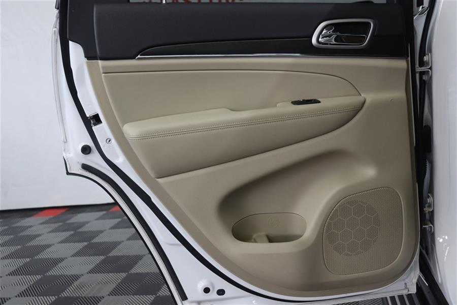 2018 Jeep Grand Cherokee LIMITED, available for sale in Paterson, New Jersey | Fast Track Motors. Paterson, New Jersey 2018 Jeep Grand Cherokee LIMITED, available for sale in Paterson, New Jersey | Fast Track Motors. Paterson, New Jersey