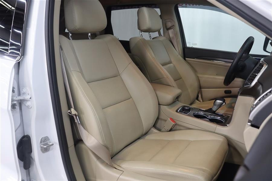 2018 Jeep Grand Cherokee LIMITED, available for sale in Paterson, New Jersey | Fast Track Motors. Paterson, New Jersey 2018 Jeep Grand Cherokee LIMITED, available for sale in Paterson, New Jersey | Fast Track Motors. Paterson, New Jersey