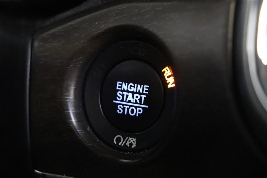 2018 Jeep Grand Cherokee LIMITED, available for sale in Paterson, New Jersey | Fast Track Motors. Paterson, New Jersey 2018 Jeep Grand Cherokee LIMITED, available for sale in Paterson, New Jersey | Fast Track Motors. Paterson, New Jersey