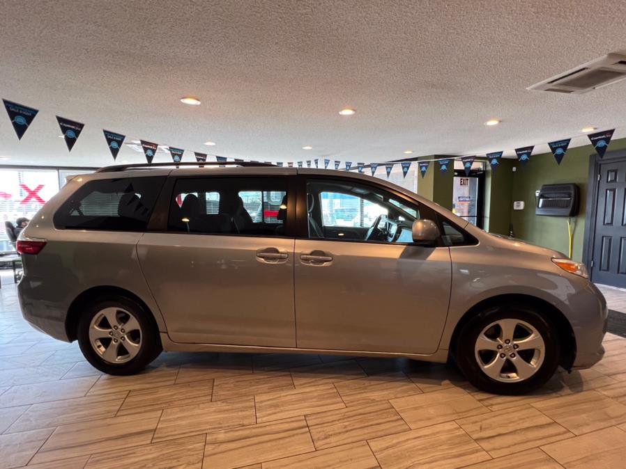 2016 Toyota Sienna 5dr 7-Pass Van LE AAS FWD (Natl), available for sale in West Hartford, Connecticut | AutoMax. West Hartford, Connecticut 2016 Toyota Sienna 5dr 7-Pass Van LE AAS FWD (Natl), available for sale in West Hartford, Connecticut | AutoMax. West Hartford, Connecticut