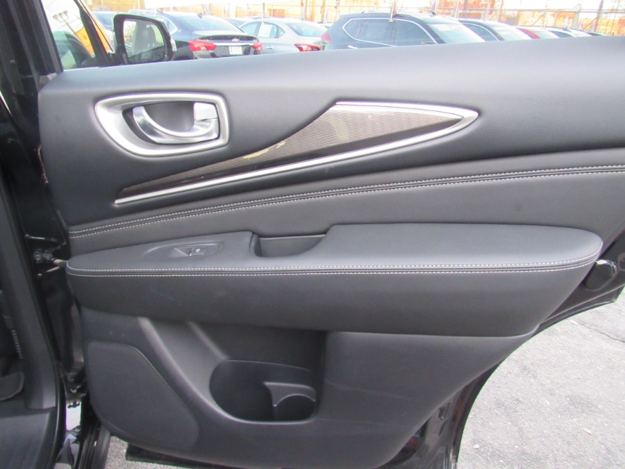 2019 INFINITI QX60 2019.5 PURE AWD, available for sale in Irvington, New Jersey | NJ Used Cars Center. Irvington, New Jersey 2019 INFINITI QX60 2019.5 PURE AWD, available for sale in Irvington, New Jersey | NJ Used Cars Center. Irvington, New Jersey