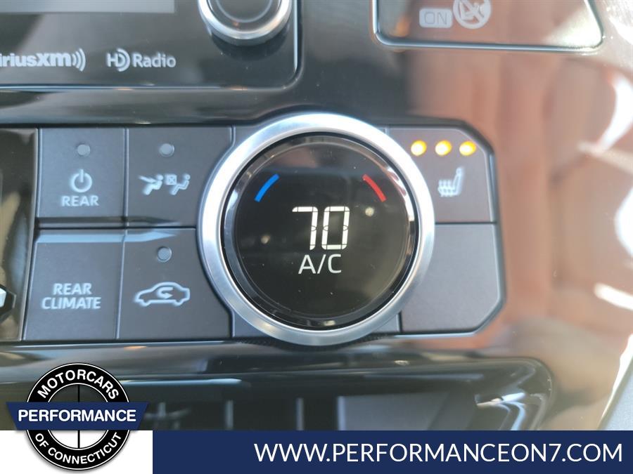 2022 Toyota Highlander Hybrid XLE AWD (Natl), available for sale in Wilton, Connecticut | Performance Motor Cars Of Connecticut LLC. Wilton, Connecticut 2022 Toyota Highlander Hybrid XLE AWD (Natl), available for sale in Wilton, Connecticut | Performance Motor Cars Of Connecticut LLC. Wilton, Connecticut