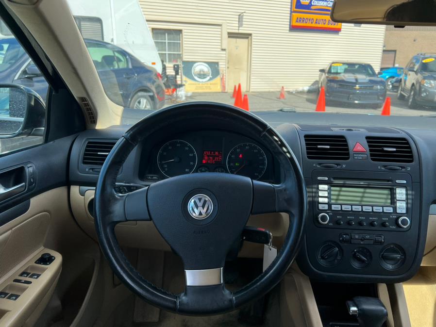 2009 Volkswagen Jetta Sedan 4dr Auto SEL, available for sale in South Windsor , Connecticut | Ful-line Auto LLC. South Windsor , Connecticut 2009 Volkswagen Jetta Sedan 4dr Auto SEL, available for sale in South Windsor , Connecticut | Ful-line Auto LLC. South Windsor , Connecticut