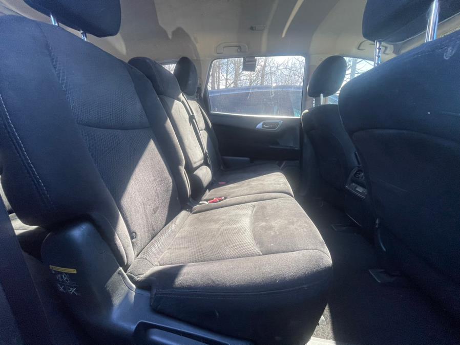 2015 Nissan Pathfinder SV, available for sale in Elmont, New York | Sunrise of Elmont. Elmont, New York 2015 Nissan Pathfinder SV, available for sale in Elmont, New York | Sunrise of Elmont. Elmont, New York