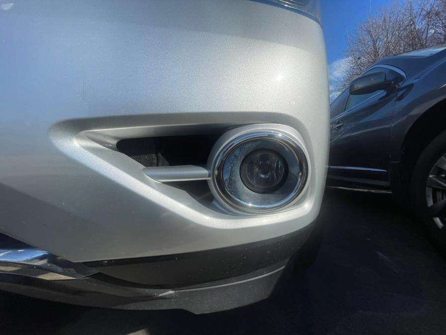 2015 Nissan Pathfinder SV, available for sale in Elmont, New York | Sunrise of Elmont. Elmont, New York 2015 Nissan Pathfinder SV, available for sale in Elmont, New York | Sunrise of Elmont. Elmont, New York