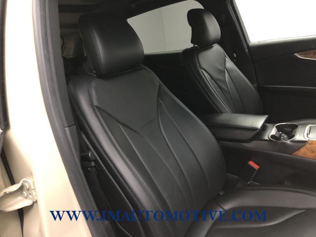 2016 Lincoln Mkx AWD 4dr Reserve, available for sale in Naugatuck, Connecticut | J&M Automotive Sls&Svc LLC. Naugatuck, Connecticut 2016 Lincoln Mkx AWD 4dr Reserve, available for sale in Naugatuck, Connecticut | J&M Automotive Sls&Svc LLC. Naugatuck, Connecticut
