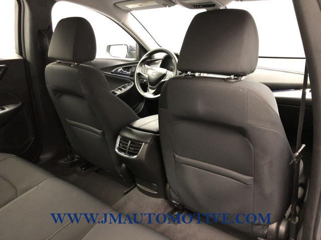 2017 Chevrolet Malibu 4dr Sdn LT w/1LT, available for sale in Naugatuck, Connecticut | J&M Automotive Sls&Svc LLC. Naugatuck, Connecticut 2017 Chevrolet Malibu 4dr Sdn LT w/1LT, available for sale in Naugatuck, Connecticut | J&M Automotive Sls&Svc LLC. Naugatuck, Connecticut
