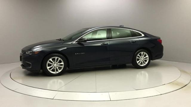2017 Chevrolet Malibu 4dr Sdn LT w/1LT, available for sale in Naugatuck, Connecticut | J&M Automotive Sls&Svc LLC. Naugatuck, Connecticut 2017 Chevrolet Malibu 4dr Sdn LT w/1LT, available for sale in Naugatuck, Connecticut | J&M Automotive Sls&Svc LLC. Naugatuck, Connecticut