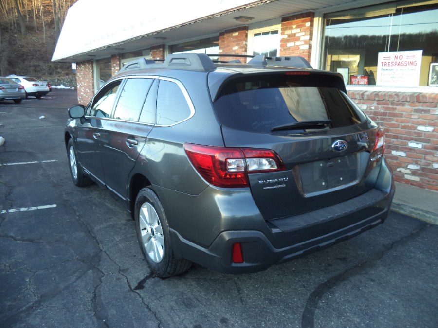 2018 Subaru Outback 2.5i Premium, available for sale in Naugatuck, Connecticut | Riverside Motorcars, LLC. Naugatuck, Connecticut 2018 Subaru Outback 2.5i Premium, available for sale in Naugatuck, Connecticut | Riverside Motorcars, LLC. Naugatuck, Connecticut