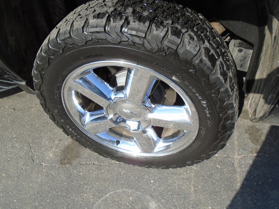 2012 Chevrolet Avalanche 4WD Crew Cab LTZ, available for sale in Waterbury, Connecticut | Jim Juliani Motors. Waterbury, Connecticut 2012 Chevrolet Avalanche 4WD Crew Cab LTZ, available for sale in Waterbury, Connecticut | Jim Juliani Motors. Waterbury, Connecticut