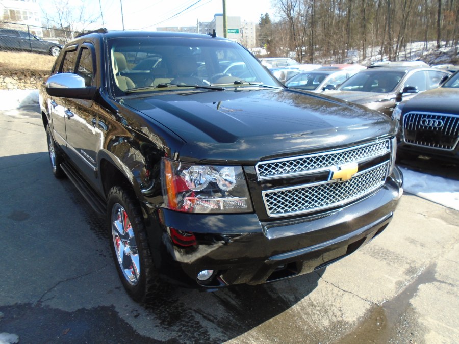 2012 Chevrolet Avalanche 4WD Crew Cab LTZ, available for sale in Waterbury, Connecticut | Jim Juliani Motors. Waterbury, Connecticut