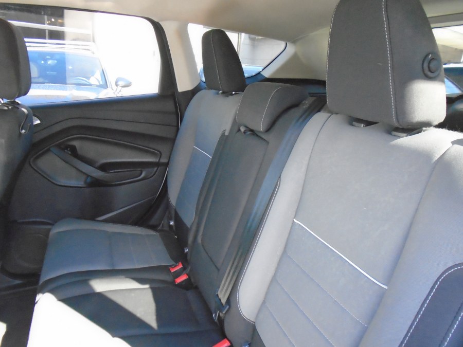 Used Ford Escape 4WD 4dr SE 2014 | Jim Juliani Motors. Waterbury, Connecticut