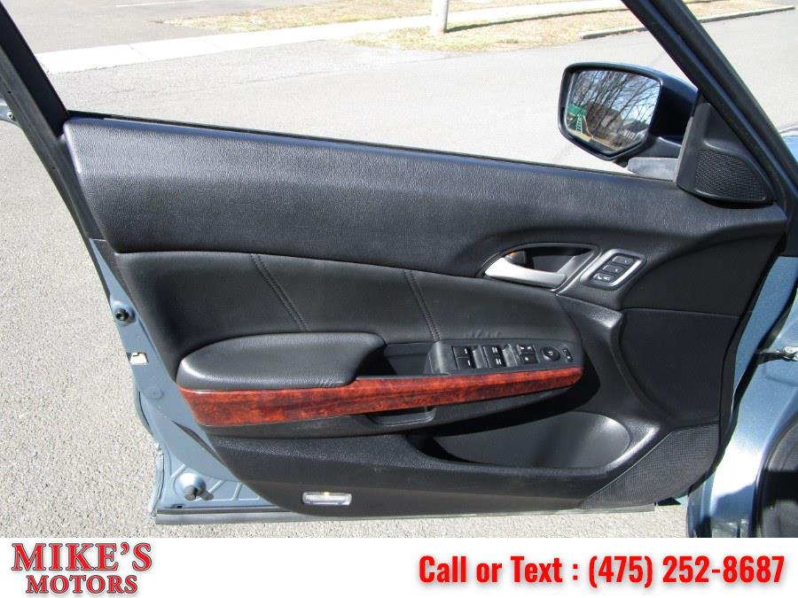 Used Honda Accord Crosstour 4WD 5dr EX-L 2011 | Mike's Motors LLC. Stratford, Connecticut Used Honda Accord Crosstour 4WD 5dr EX-L 2011 | Mike's Motors LLC. Stratford, Connecticut