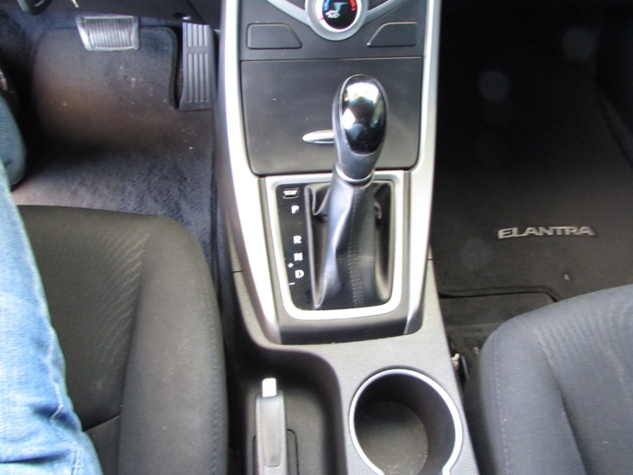 2015 Hyundai Elantra 4dr Sdn Auto SE (Ulsan Plant), available for sale in Orlando, Florida | VIP Auto Enterprise, Inc. Orlando, Florida 2015 Hyundai Elantra 4dr Sdn Auto SE (Ulsan Plant), available for sale in Orlando, Florida | VIP Auto Enterprise, Inc. Orlando, Florida
