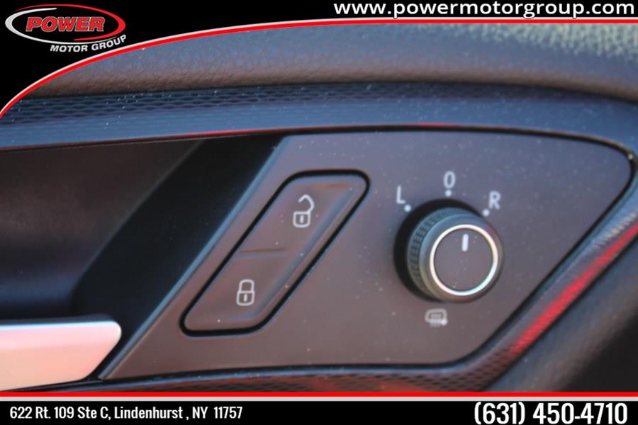 2016 Volkswagen Golf GTI 4dr HB Man SE w/Performance Pkg, available for sale in Lindenhurst, New York | Power Motor Group. Lindenhurst, New York 2016 Volkswagen Golf GTI 4dr HB Man SE w/Performance Pkg, available for sale in Lindenhurst, New York | Power Motor Group. Lindenhurst, New York