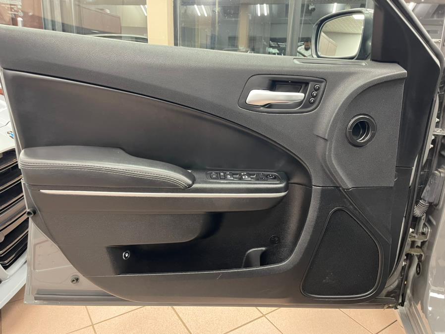 Used Dodge Charger SXT RWD 2019 | Power Motors East. Massapequa Park, New York Used Dodge Charger SXT RWD 2019 | Power Motors East. Massapequa Park, New York
