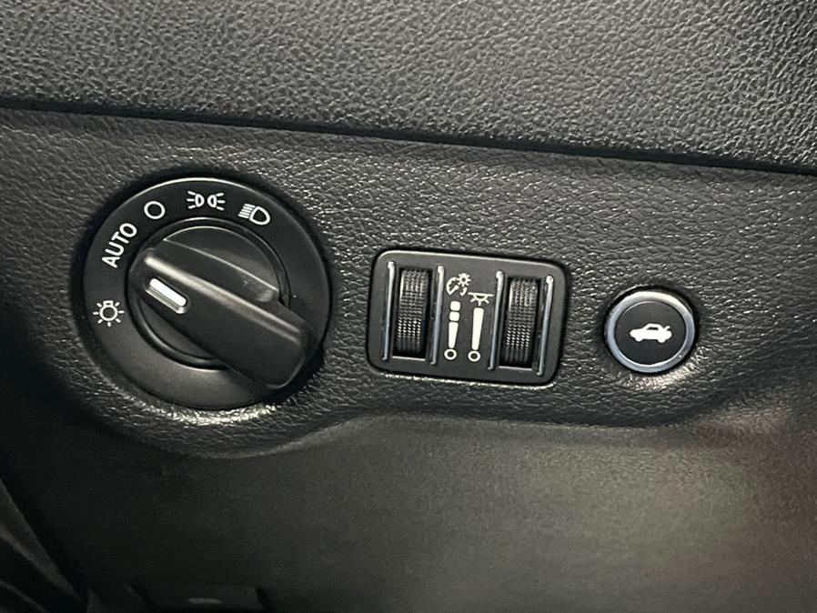 Used Dodge Charger SXT RWD 2019 | Power Motors East. Massapequa Park, New York Used Dodge Charger SXT RWD 2019 | Power Motors East. Massapequa Park, New York