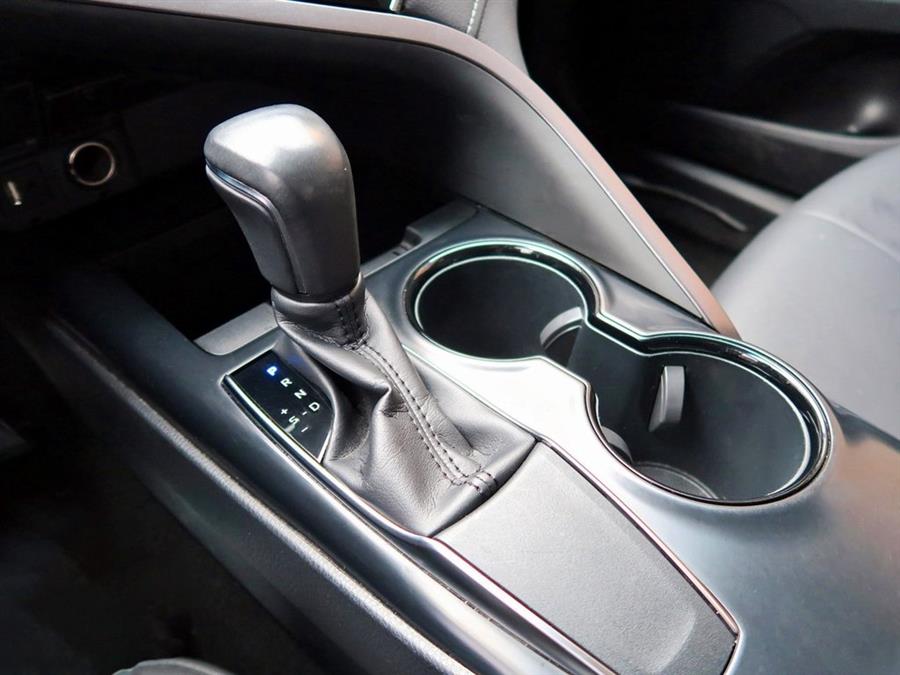 Used Toyota Camry SE 2020 | Auto Expo Ent Inc.. Great Neck, New York Used Toyota Camry SE 2020 | Auto Expo Ent Inc.. Great Neck, New York
