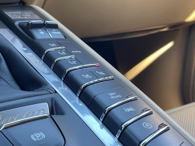 Used Porsche Macan S 2017 | Blasius Federal Road. Brookfield, Connecticut Used Porsche Macan S 2017 | Blasius Federal Road. Brookfield, Connecticut