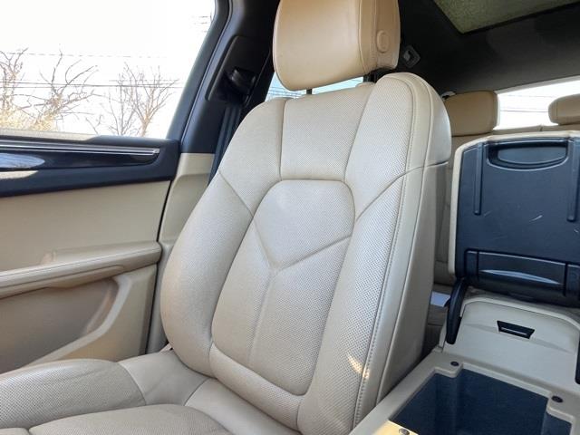 Used Porsche Macan S 2017 | Blasius Federal Road. Brookfield, Connecticut Used Porsche Macan S 2017 | Blasius Federal Road. Brookfield, Connecticut