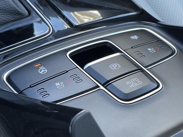 Used Kia Cadenza Limited 2014 | Blasius of Danbury. Danbury, Connecticut Used Kia Cadenza Limited 2014 | Blasius of Danbury. Danbury, Connecticut