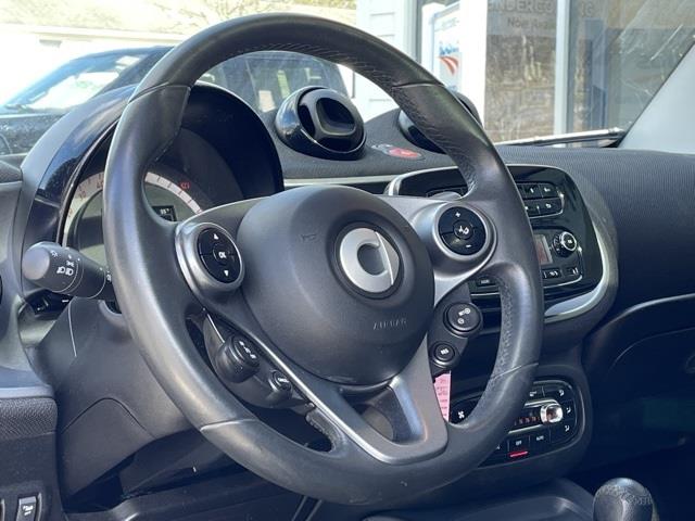 Used Smart Fortwo Electric Drive pure 2018 | Blasius of Danbury. Danbury, Connecticut Used Smart Fortwo Electric Drive pure 2018 | Blasius of Danbury. Danbury, Connecticut