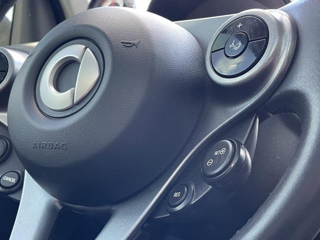 Used Smart Fortwo Electric Drive pure 2018 | Blasius of Danbury. Danbury, Connecticut Used Smart Fortwo Electric Drive pure 2018 | Blasius of Danbury. Danbury, Connecticut