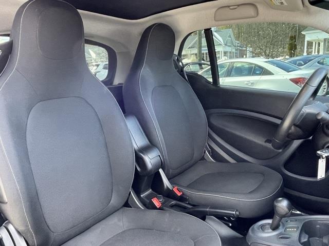 Used Smart Fortwo Electric Drive pure 2018 | Blasius of Danbury. Danbury, Connecticut Used Smart Fortwo Electric Drive pure 2018 | Blasius of Danbury. Danbury, Connecticut