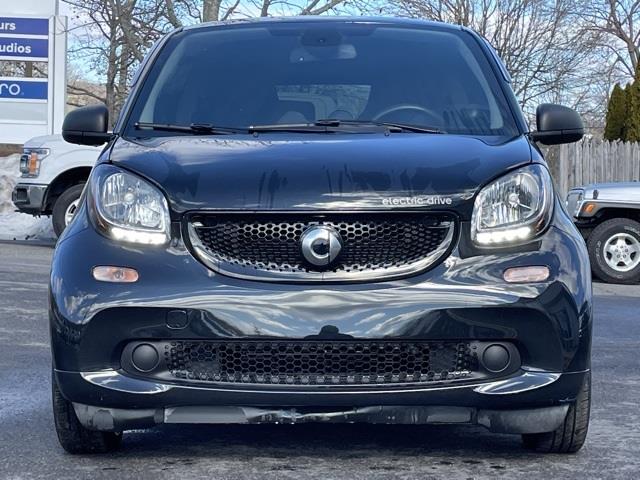 Used Smart Fortwo Electric Drive pure 2018 | Blasius of Danbury. Danbury, Connecticut Used Smart Fortwo Electric Drive pure 2018 | Blasius of Danbury. Danbury, Connecticut