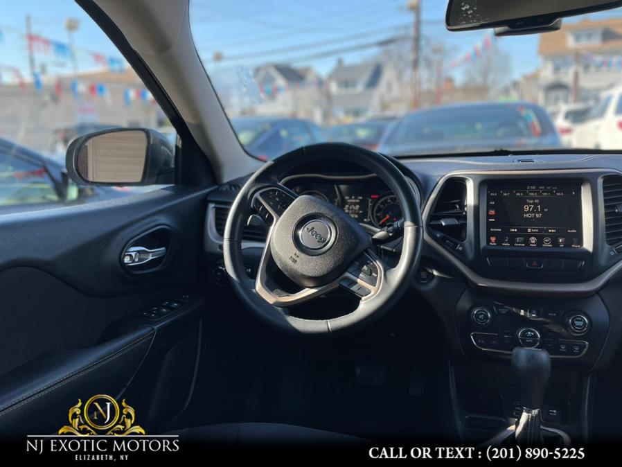 2015 Jeep Cherokee FWD 4dr Latitude, available for sale in Elizabeth, New Jersey | NJ Exotic Motors. Elizabeth, New Jersey 2015 Jeep Cherokee FWD 4dr Latitude, available for sale in Elizabeth, New Jersey | NJ Exotic Motors. Elizabeth, New Jersey