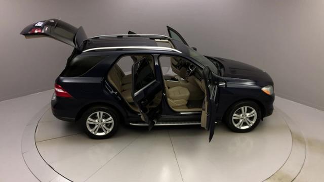 2014 Mercedes-benz M-class 4MATIC 4dr ML 350, available for sale in Naugatuck, Connecticut | J&M Automotive Sls&Svc LLC. Naugatuck, Connecticut 2014 Mercedes-benz M-class 4MATIC 4dr ML 350, available for sale in Naugatuck, Connecticut | J&M Automotive Sls&Svc LLC. Naugatuck, Connecticut