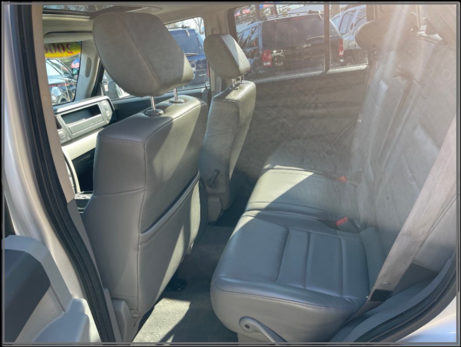 Used Jeep Commander 4dr 4WD 2006 | My Auto Inc.. Huntington Station, New York Used Jeep Commander 4dr 4WD 2006 | My Auto Inc.. Huntington Station, New York