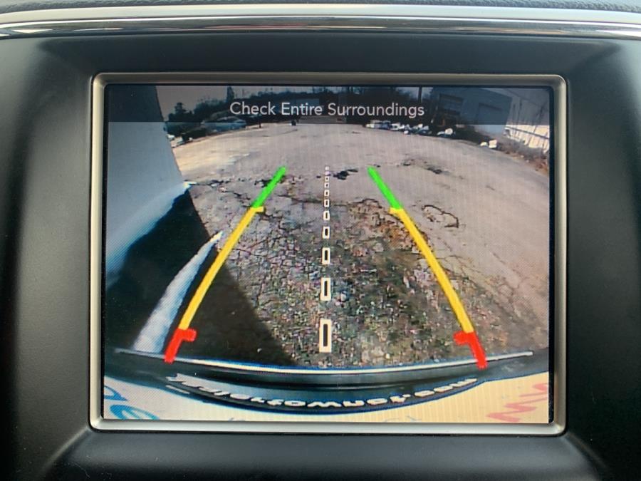2017 Jeep Grand Cherokee Limited 4x4, available for sale in Milford, Connecticut | Dealertown Auto Wholesalers. Milford, Connecticut 2017 Jeep Grand Cherokee Limited 4x4, available for sale in Milford, Connecticut | Dealertown Auto Wholesalers. Milford, Connecticut